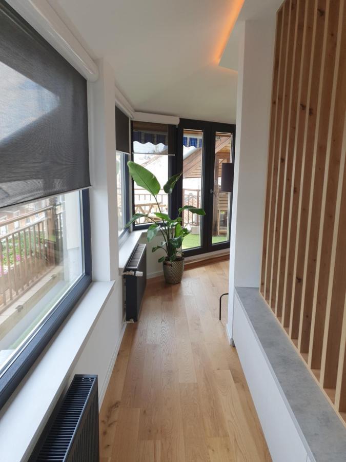 Modern Top Floor Loft With Balcony Budapest Eksteriør billede